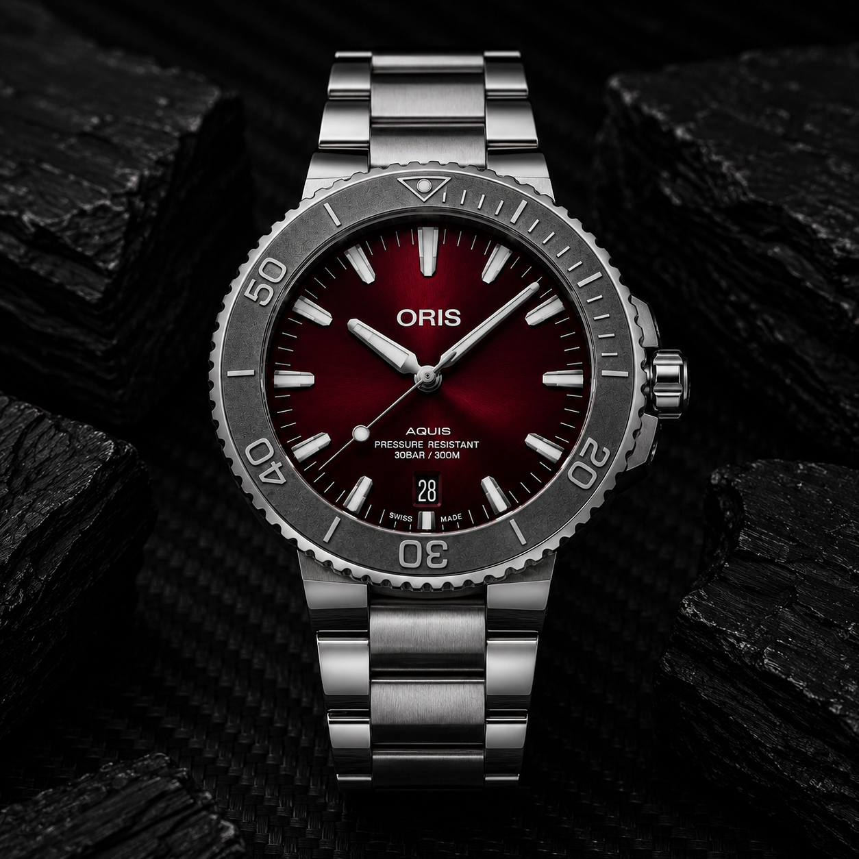 Oris Aquis Date Cherry 43.5 mm