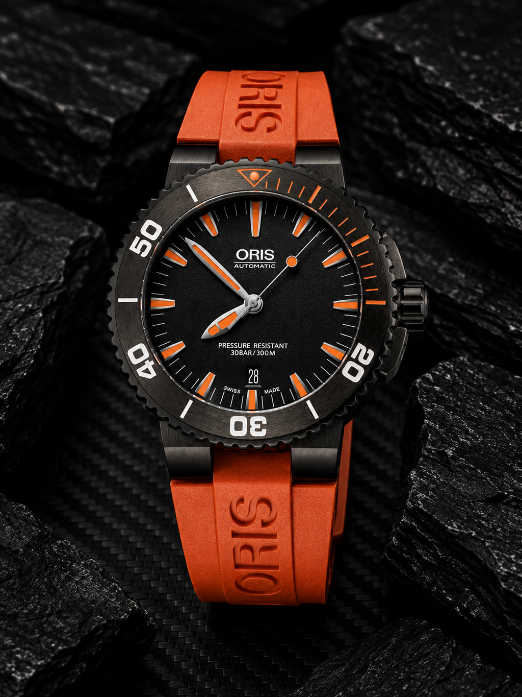 Oris Aquis Date Black / Orange 43.5 mm