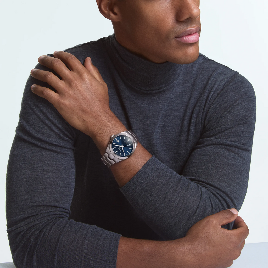 Reloj Tissot Gentleman Powermatic 80 40mm Automático Hombre Azul T127.407.11.041.00 – vista en muñeca