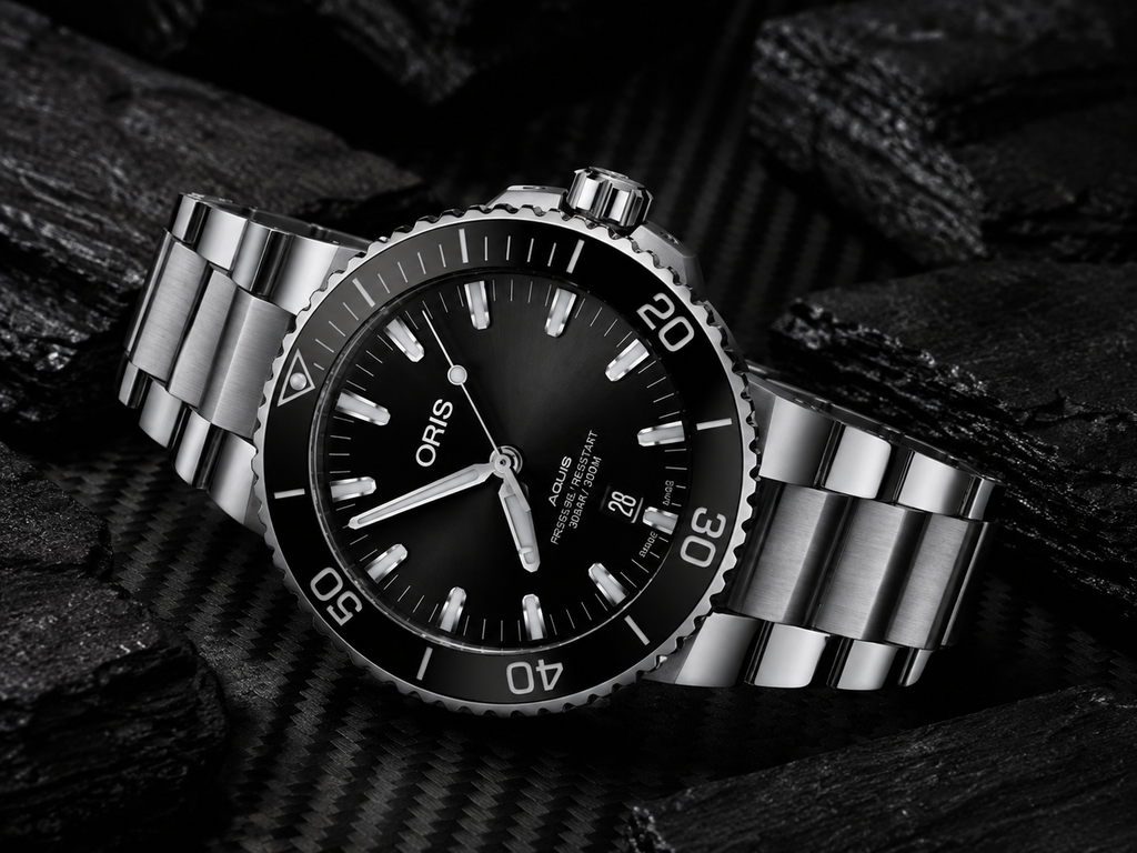 Oris Aquis Date Black 43.5 mm