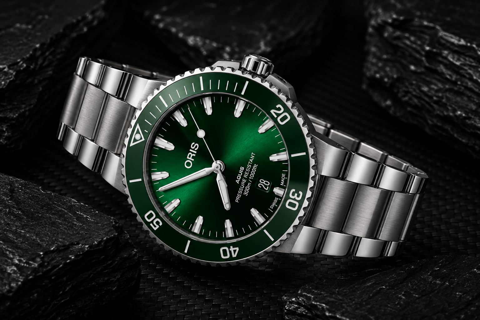 Oris Aquis Date Green 43.5 mm