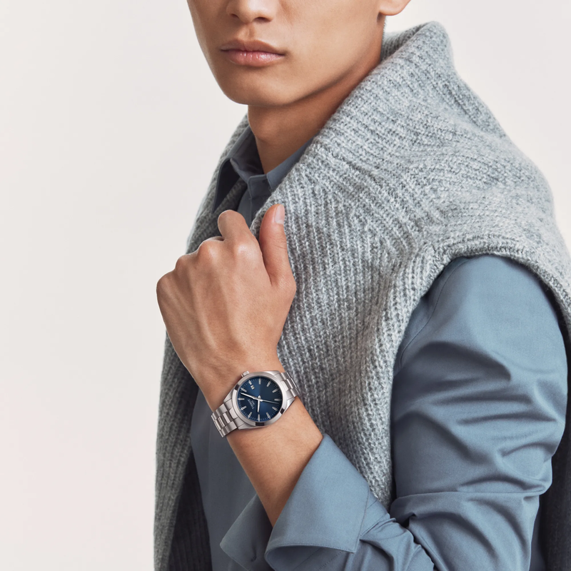 T127.410.11.041.00 — Simulación del reloj Tissot Gentleman 40mm en una muñeca